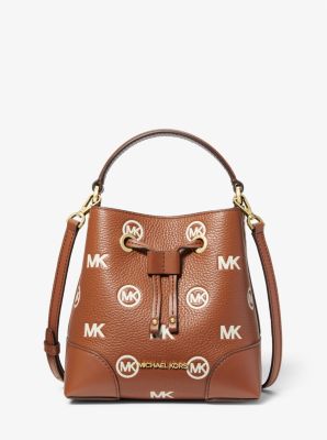 Petit sac seau Mercer en cuir gaufré à logo