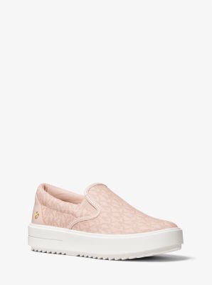 Michael kors top pink slip ons