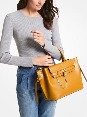 Bolso satchel Hamilton Legacy grande de piel con tiras decorativas in CALÉNDULA | Michael Kors