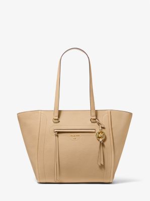 Michael Kors Maeve LG Open Tote Brown Cream of Shoulder Bags