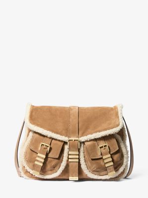 Borsa messenger Darrington grande in pelle scamosciata e shearling image number 0