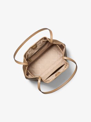 Sac messager cylindrique Avery de taille moyenne in BOGUE | Michael Kors