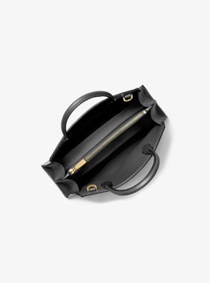 Bolso satchel Cornelia mediano de piel granulada in NEGRO | Michael Kors