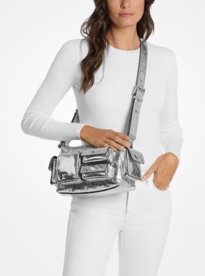Thumbnail - MK Schultertasche Dakota Medium Aus Leder In Metallic-Krakelee-Optik - Silberton - Michael Kors
