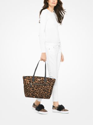 Michael kors hot sale leopard tote