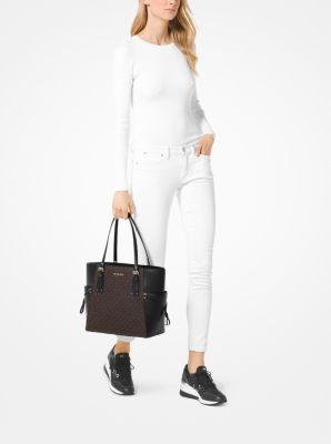 Michael kors voyager hot sale small logo tote