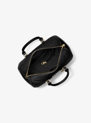 Bedford Legacy Extra-Small Logo Duffle Crossbody Bag : Clothing, Shoes &  Jewelry 