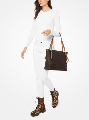 Michael Kors Voyager Signature Tote