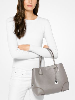 Michael Kors Mercer Gallery Medium Center Zip Tote & What's In My