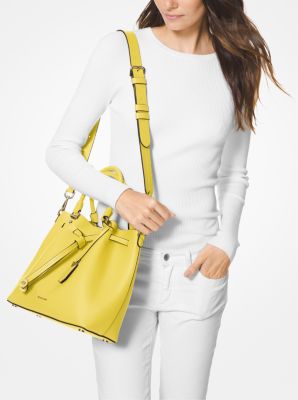 Michael Michael Kors Blakely Medium Leather Bucket Bag: Handbags