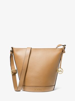 Sac messager Townsend de taille moyenne en cuir grainé image number 0