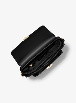 Bolso messenger Bradshaw mediano de piel in NEGRO | Michael Kors