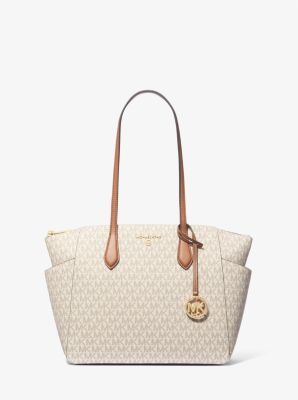 Arriba 46+ imagen michael kors bags italy