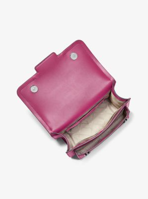 V-ring Medium Leather Shoulder Bag In Light Pink