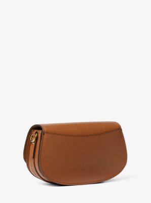 Mila Medium Leather Messenger Bag image number 2