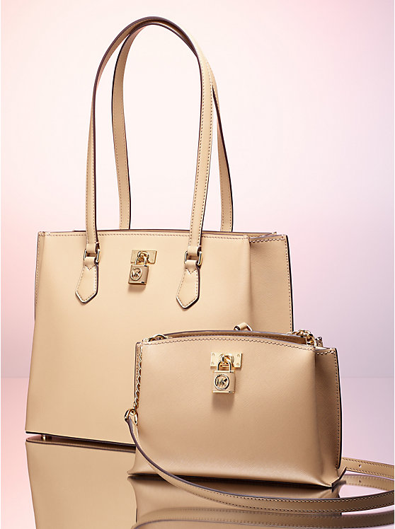 Sac messager Ruby de taille moyenne en cuir Saffiano image number 3