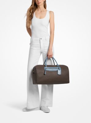 Jet Set Travel Extra-Large Signature Logo Weekender Bag