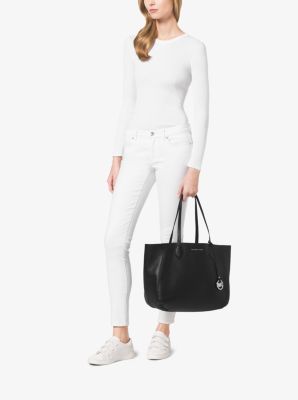 Michael kors carryall tote on sale bag