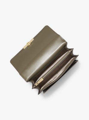 Bandolera Jade grande de piel in VERDE MILITAR | Michael Kors