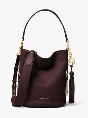 Brooke Medium Pebbled Leather Bucket Bag | Michael Kors