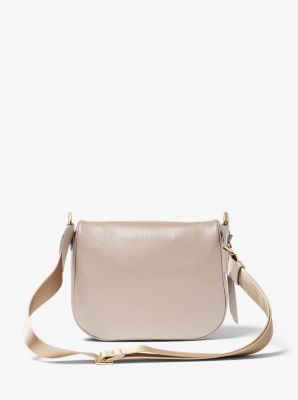 Slater Medium Pebbled Leather Sling Pack image number 3