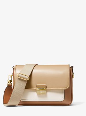  Michael Kors Mercer Medium Messenger Crossbody Satchel Bag  (Lagoon) : Clothing, Shoes & Jewelry