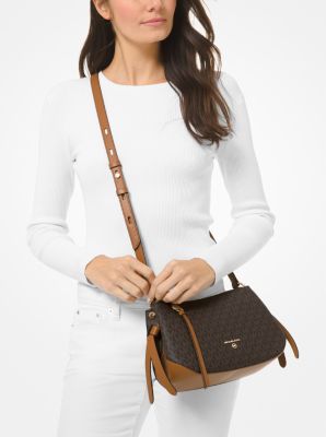 Grand Medium Logo Messenger Bag | Michael Kors Canada