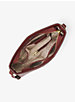 Grand sac à bandoulière de voyage Jet Set en cuir Saffiano image number 1