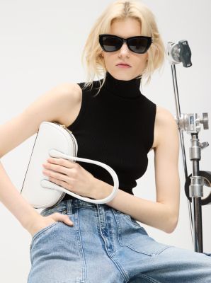 SmallLily様 XSサイズあり【Glossy/グロッシー】リボンオフショル/ デザイン