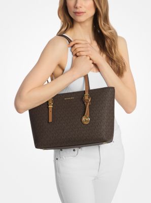 Quinn Medium Signature Logo and Leather Tote Bag image number 2