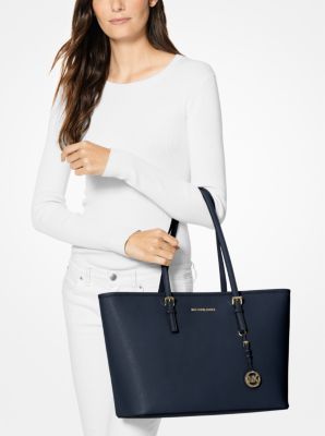 michael kors jet set medium top zip tote