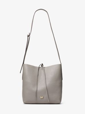 Michael kors 2025 junie messenger bag