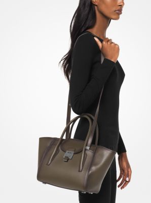 Henkeltasche Bancroft Medium aus poliertem Kalbsleder image number 3