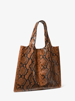 Cabas Monogramme en cuir effet python en relief image number 2
