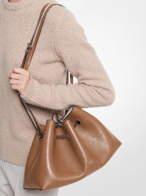 Sac &agrave; &eacute;paule Monica de taille moyenne en cuir in CH&Acirc;TAIGNE | Michael Kors