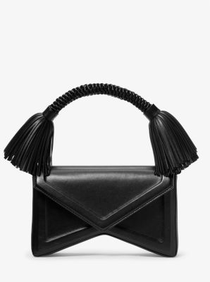 Schultertasche Manhatta aus Leder mit Quasten