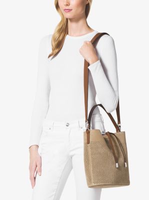 Michael kors miranda zipper best sale shoulder bag