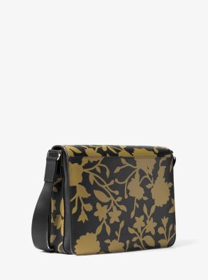 Carmen Medium Leather Crossbody