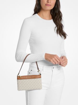Jet Set Medium Signature Logo Wristlet