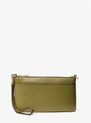 Jet Set Medium Pebbled Leather Wristlet