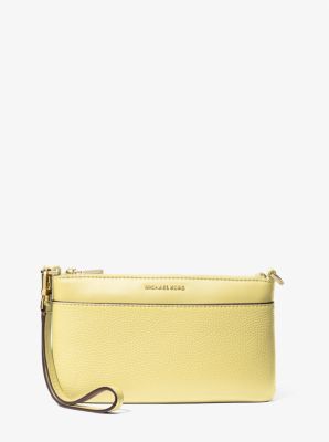 Jet Set Medium Pebbled Leather Wristlet