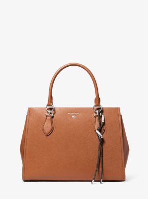 Ciondolo da borsa con iniziale in tonalità argento e cordoncino maculato in RODIO | Michael Kors