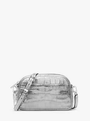 MK Umhängetasche Jet Set Small Aus Leder Mit Krokodilprägung In Metallic-Optik - Silberton