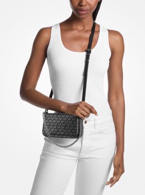 Bryant Small Metallic Signature Logo Convertible Pochette image number 2