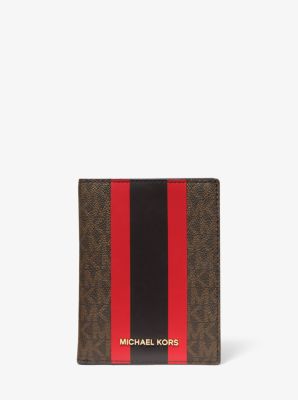 Arriba 70+ imagen michael kors bedford passport