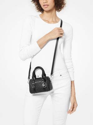 Michael Kors Extra Large Top Zip Duffle Bag (Vanilla)