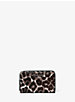 Petit portefeuille en poils de veau à imprimé léopard image number 0
