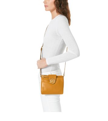 Michael kors small crossbody 2024 fulton