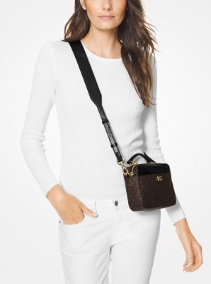 Michael kors mott leather hotsell crossbody bag