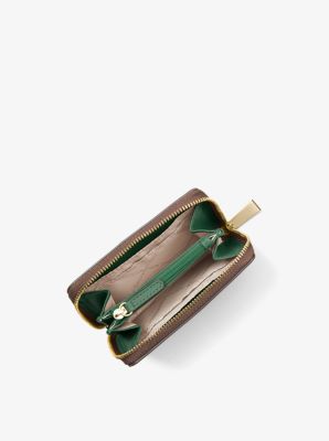 Small Logo and Two-Tone Leather Wallet